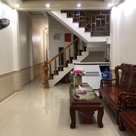 Holly'S Hostel Ha Giang B&B Bagian luar foto
