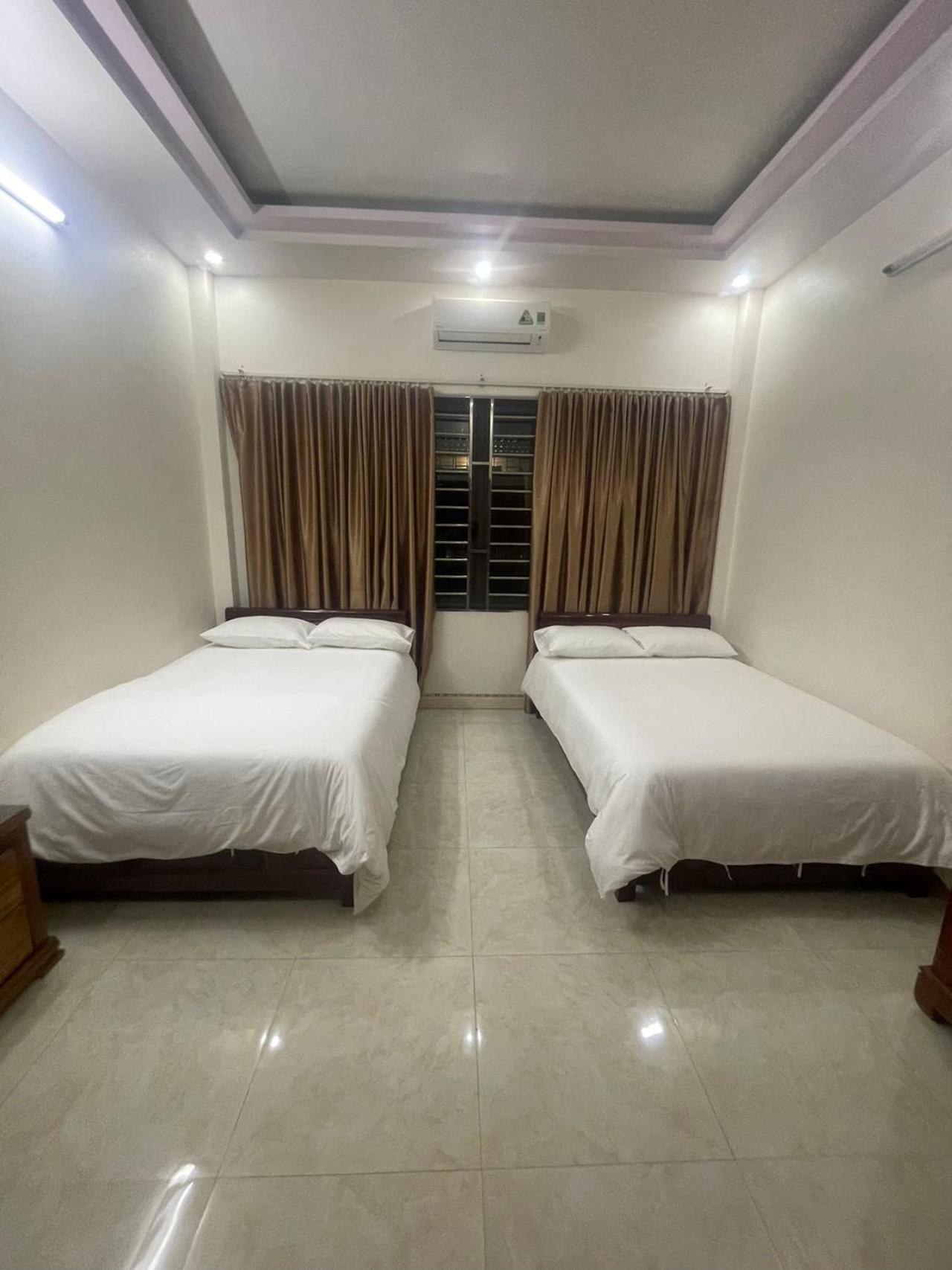 Holly'S Hostel Ha Giang B&B Bagian luar foto